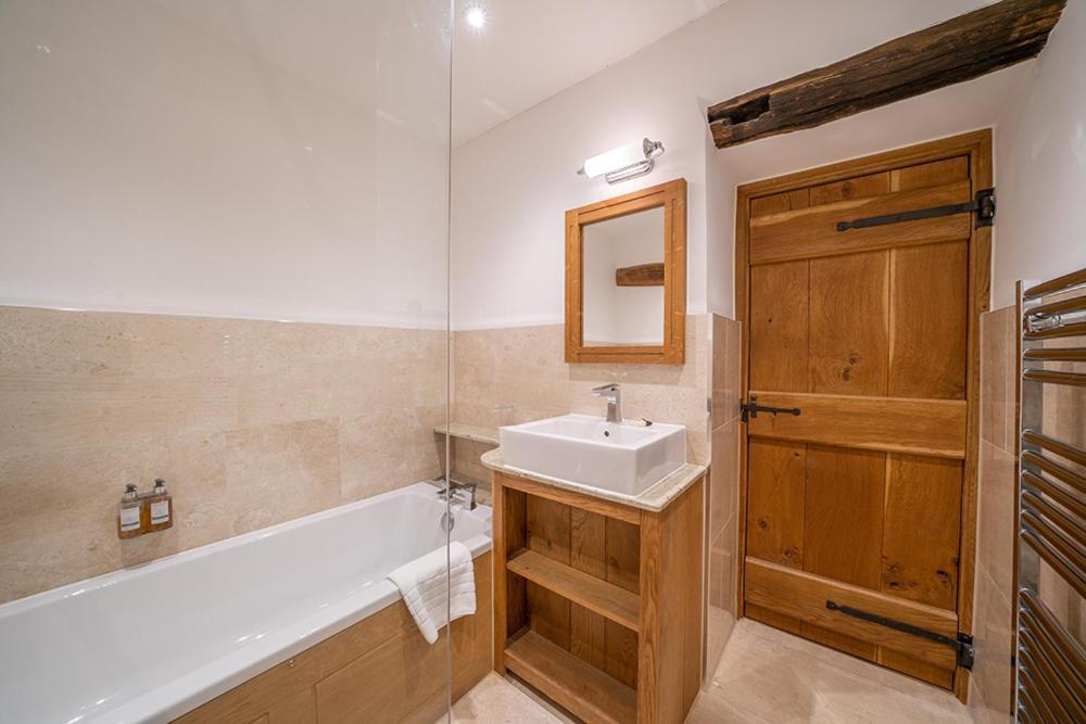The Fleece Inn Shireshead Bagian luar foto